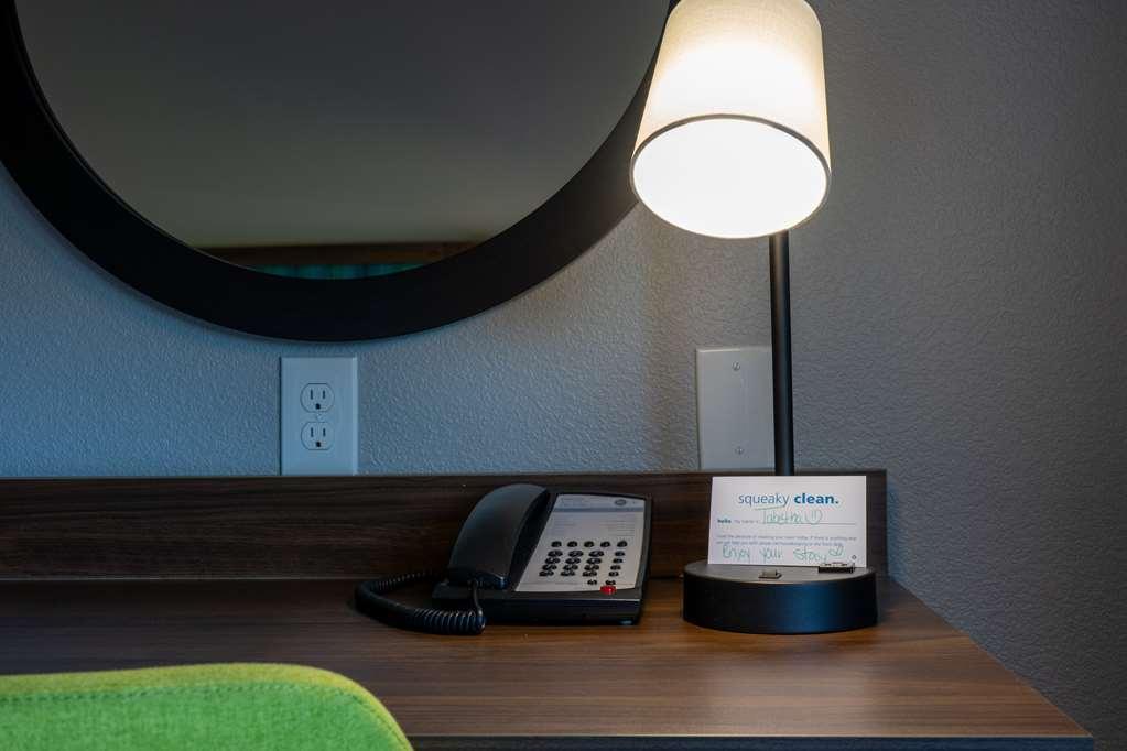 Hampton Inn Elkhorn Lake Geneva Area Szoba fotó