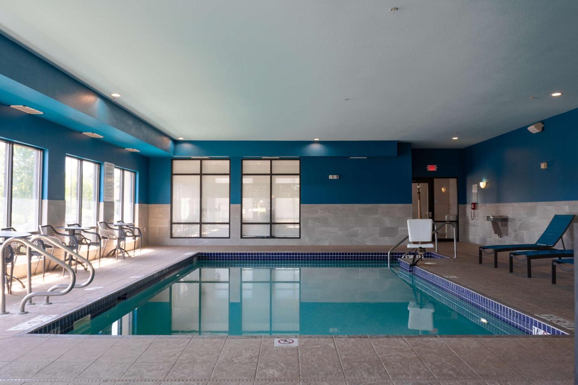 Hampton Inn Elkhorn Lake Geneva Area Kültér fotó